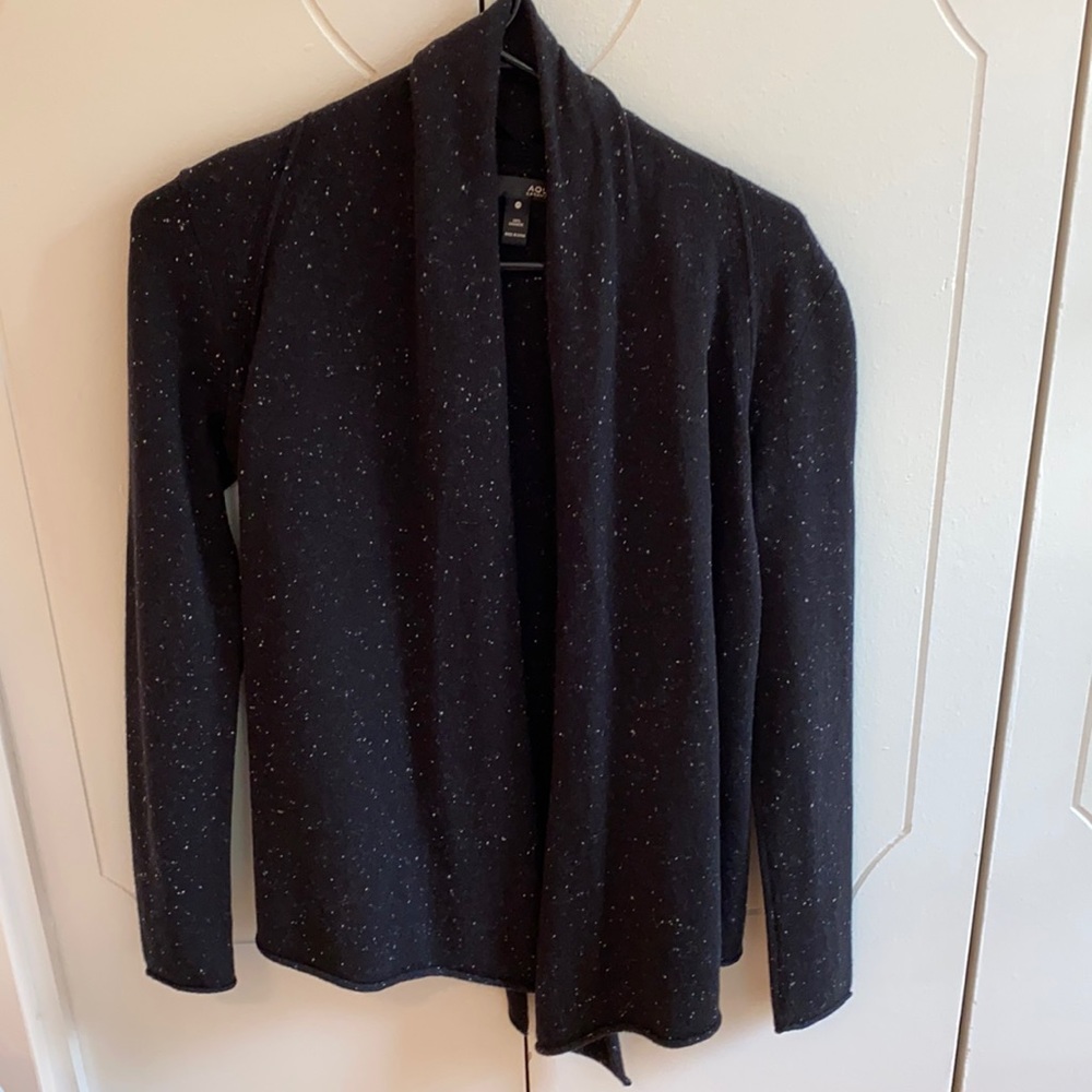 Aqua 100% cashmere sweater